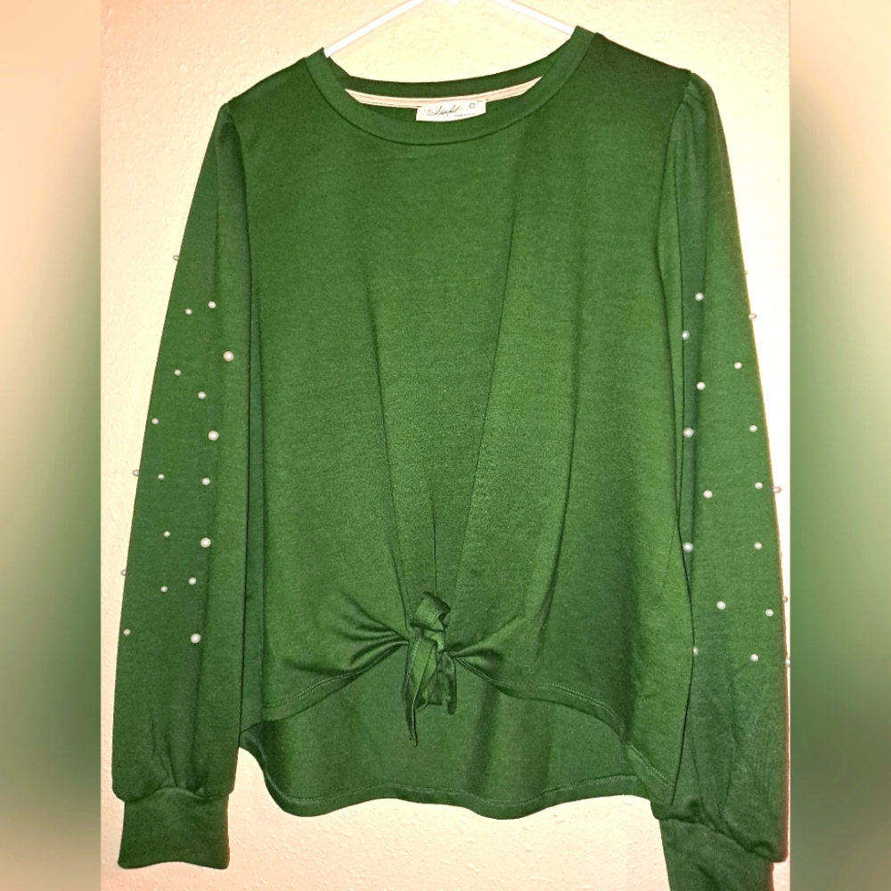 Green long sleeve shirt